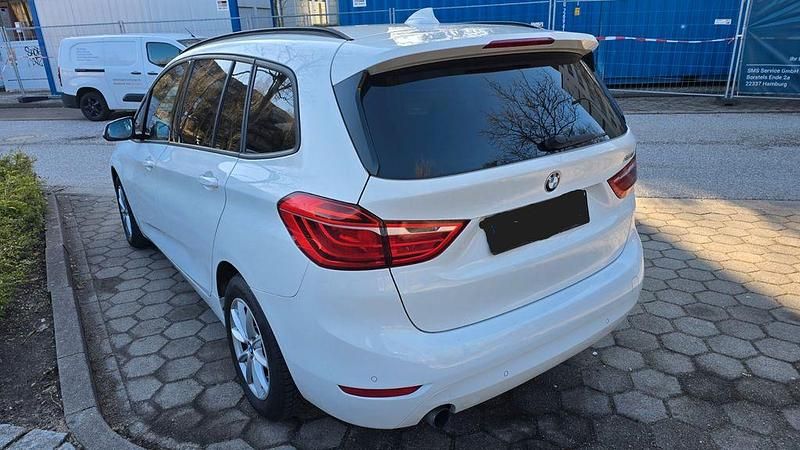 Gebraucht BMW 218 Gran Tourer 136 PS (100 kW) 2016 Weiß Van / Kleinbus