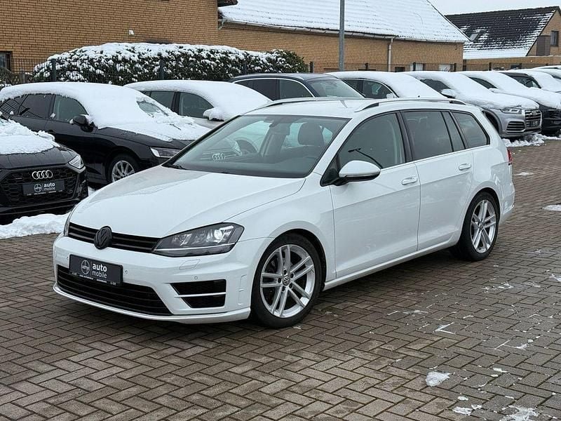 Gebraucht VW Golf R-line 150 PS (110 kW) 2015 Weiß SUV