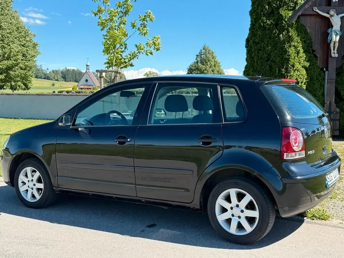 Gebraucht VW Polo 75 PS (55 kW) 2006 Schwarz Kleinwagen