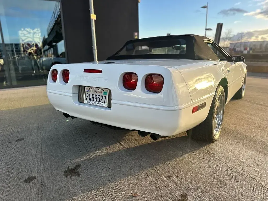 Second-hand Corvette C4 245 CP (180 kW) 1991 Alb Cabrio