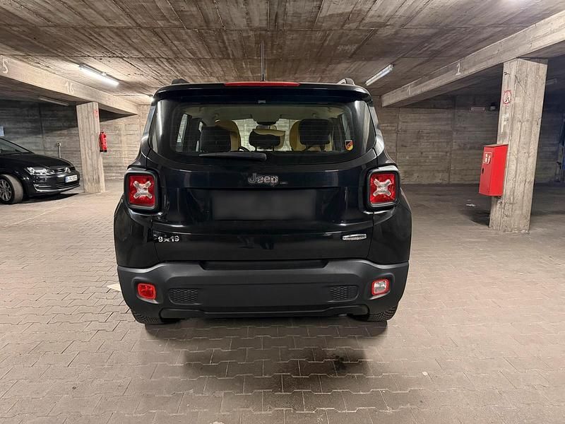 Gebraucht Jeep Renegade 140 PS (102 kW) 2016 Schwarz SUV