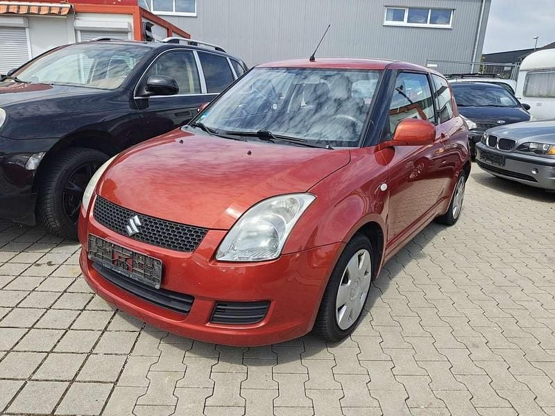 Gebraucht Suzuki Swift 92 PS (67 kW) 2009 Orange Kleinwagen