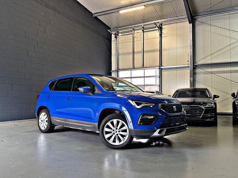 Blau Gebraucht 2021 Seat Ateca Style SUV | 20.490 € (Superpreis) - Bild 1/4