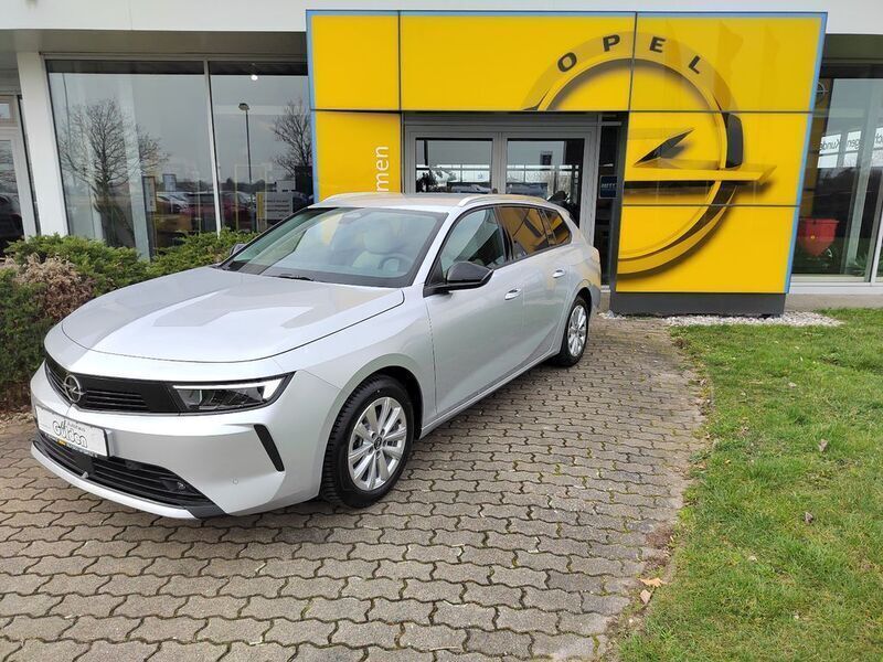 Silber Gebraucht 2024 Opel Astra Elegance Kombi | 27.900 € (Teuer) - Bild 1/4