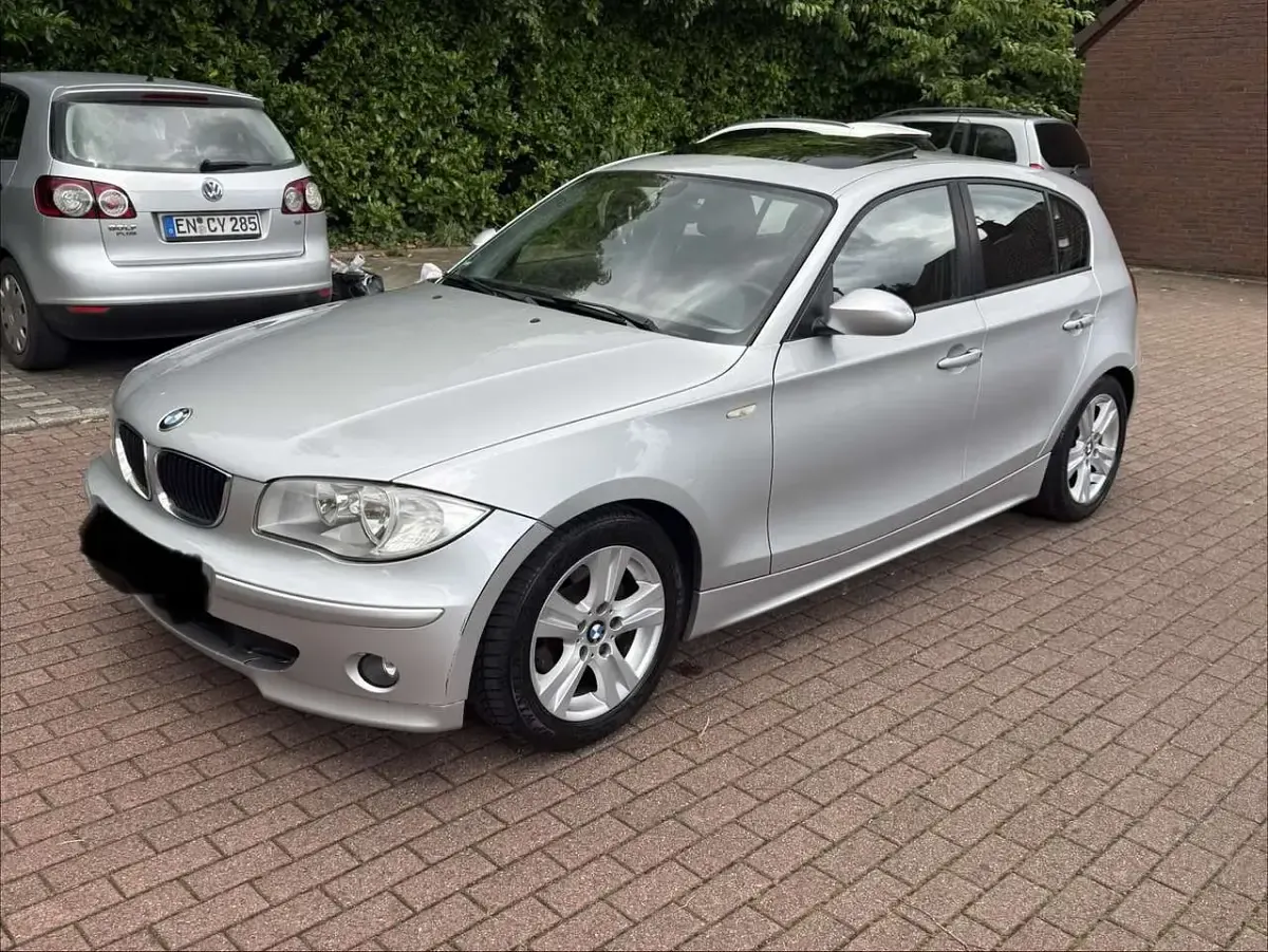 Gebraucht BMW 118 129 PS (94 kW) 2007 Grau Kleinwagen