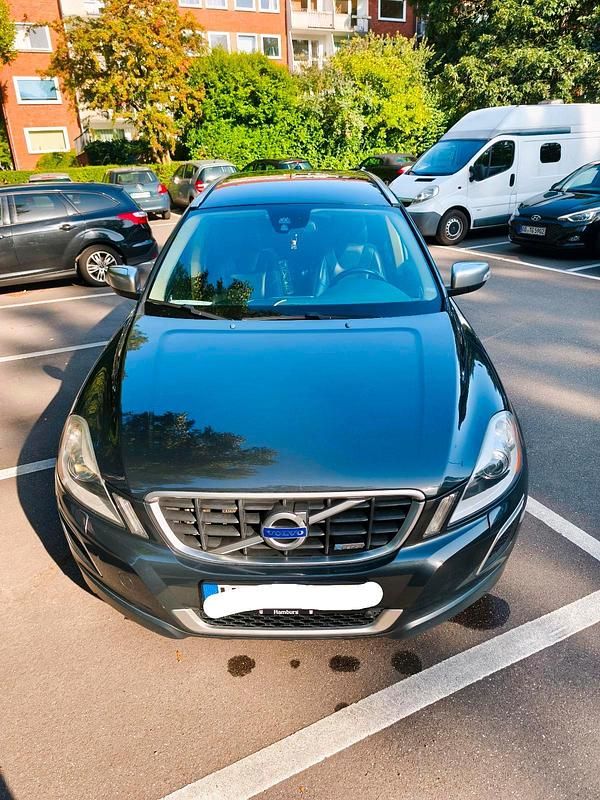 Gebraucht Volvo XC60 R-Design 163 PS (119 kW) 2012 SUV