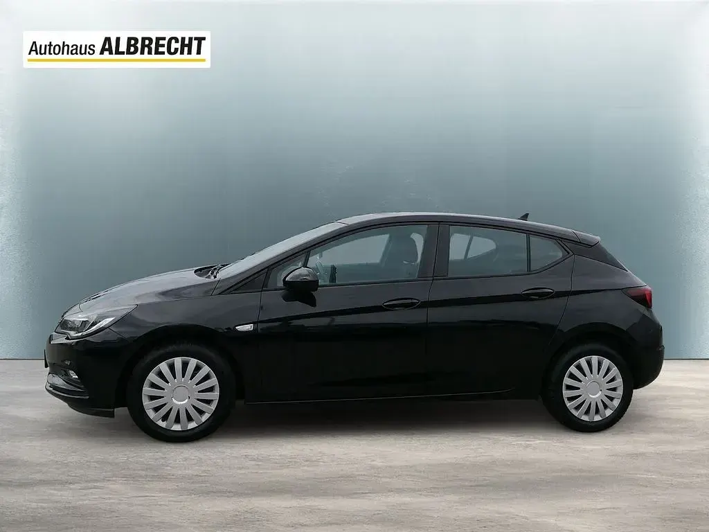 Gebraucht Opel Astra Business 136 PS (100 kW) 2017 Schwarz Limousine