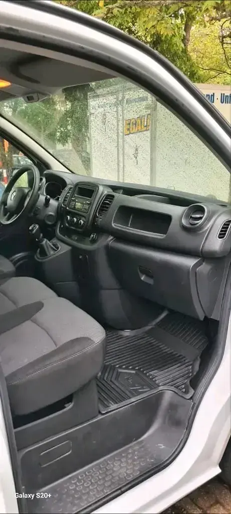 Gebraucht Renault Trafic 95 PS (69 kW) 2020 Van / Kleinbus