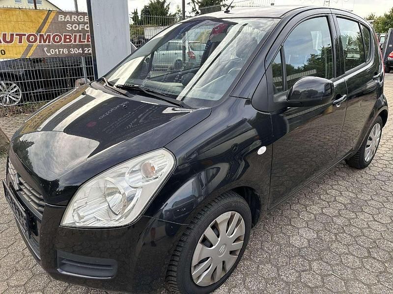 Gebraucht Suzuki Splash Basic 65 PS (47 kW) 2012 Schwarz Kleinwagen