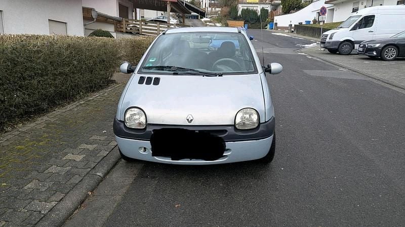 Silber Gebraucht 2005 Renault Twingo Kleinwagen | 2.300 € (Fairer Preis) - Bild 1/4