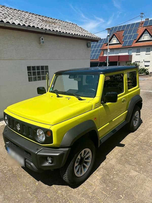 Gelb Gebraucht 2019 Suzuki Jimny SUV | 26.500 € (Fairer Preis) - Bild 1/4