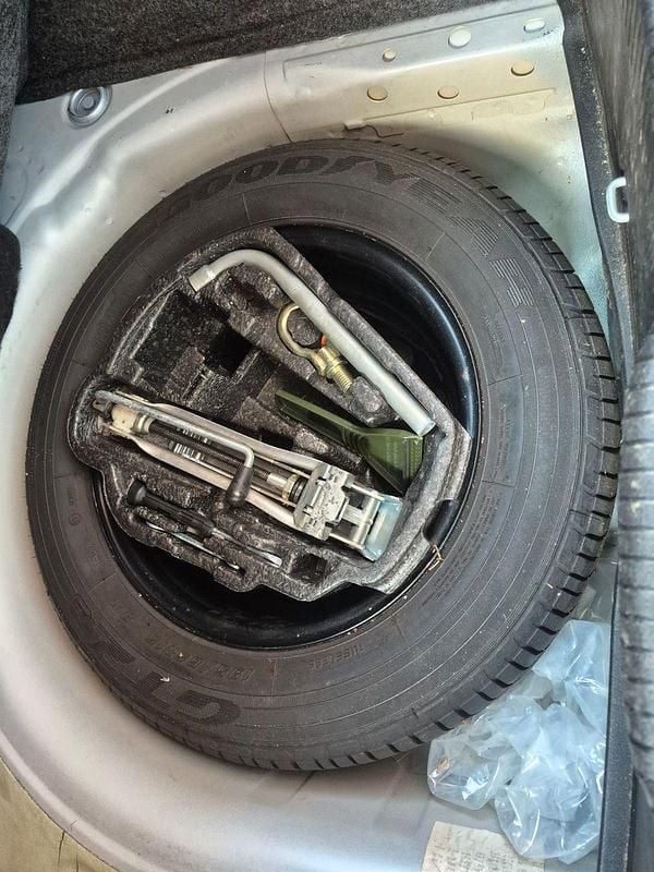 Gebraucht VW Golf IV Basis 75 PS (55 kW) 2003 Silber Limousine