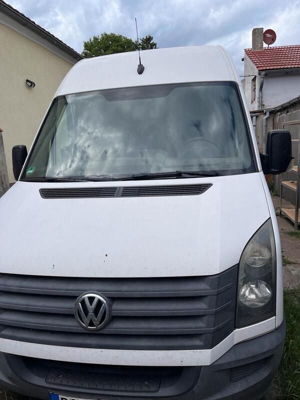 Weiß Gebraucht 2012 VW Crafter Van | 7.000 € - Bild 1/4