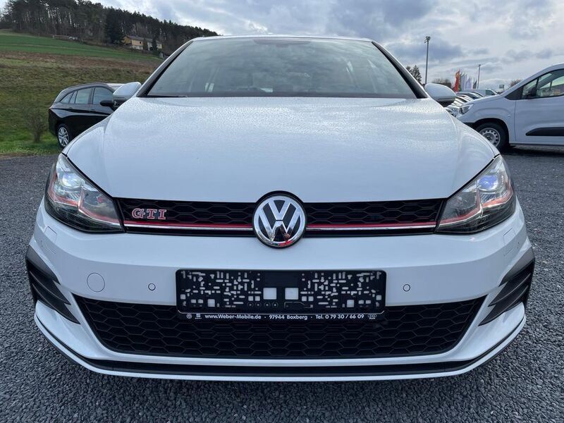 Gebraucht VW Golf VII GTI 245 PS (180 kW) 2019 Weiß Limousine