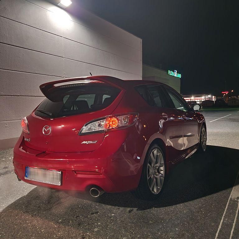 Gebraucht Mazda 3 260 PS (191 kW) 2012 Rot Limousine