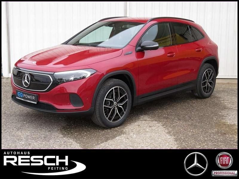 Gebraucht Mercedes EQA250 AMG 139 kW (190 PS) 2022 Rot SUV