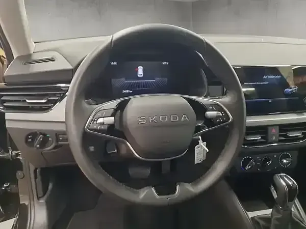Gebraucht Skoda Kamiq Essence 116 PS (85 kW) 2025 Schwarzmagic perleffekt SUV