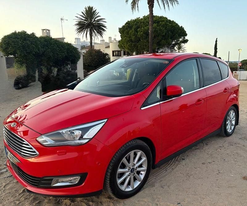 Rot Gebraucht 2019 Ford C-MAX Titanium Van / Kleinbus | 12.200 € (Guter Preis) - Bild 1/4