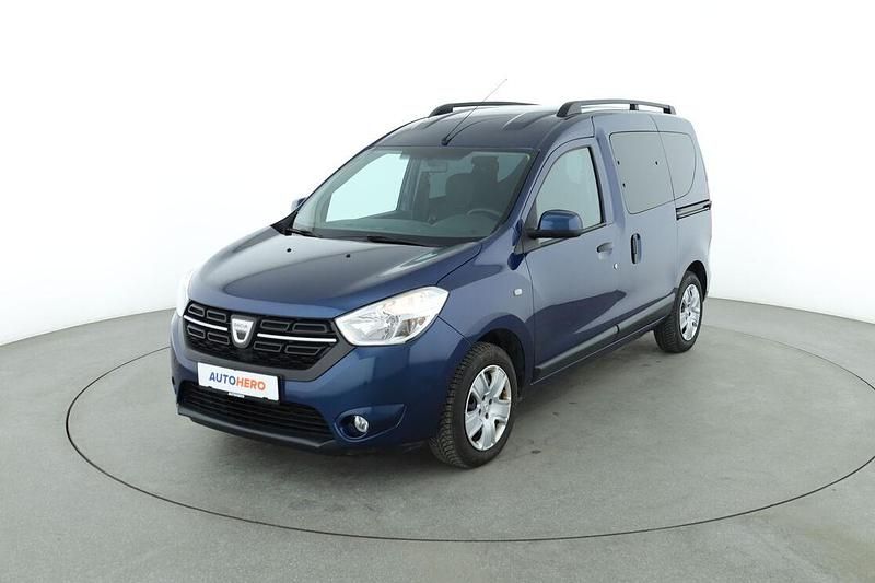 Blau Gebraucht 2019 Dacia Dokker Comfort Van / Kleinbus | 14.700 € (Etwas zu teuer) - Bild 1/3