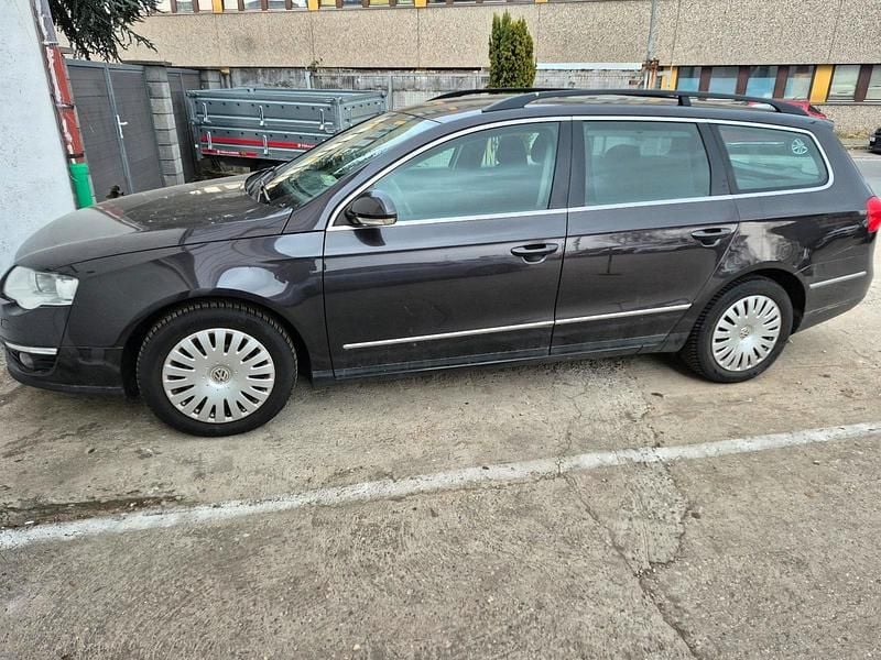 Gebraucht VW Passat 122 PS (89 kW) 2010 Braun Kombi