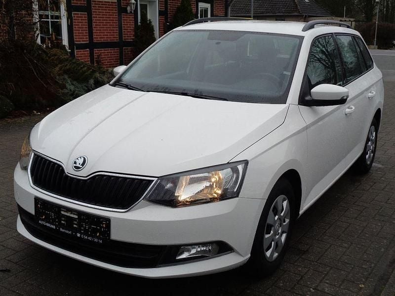 Gebraucht Skoda Fabia Ambition 90 PS (66 kW) 2016 Weiß Kombi
