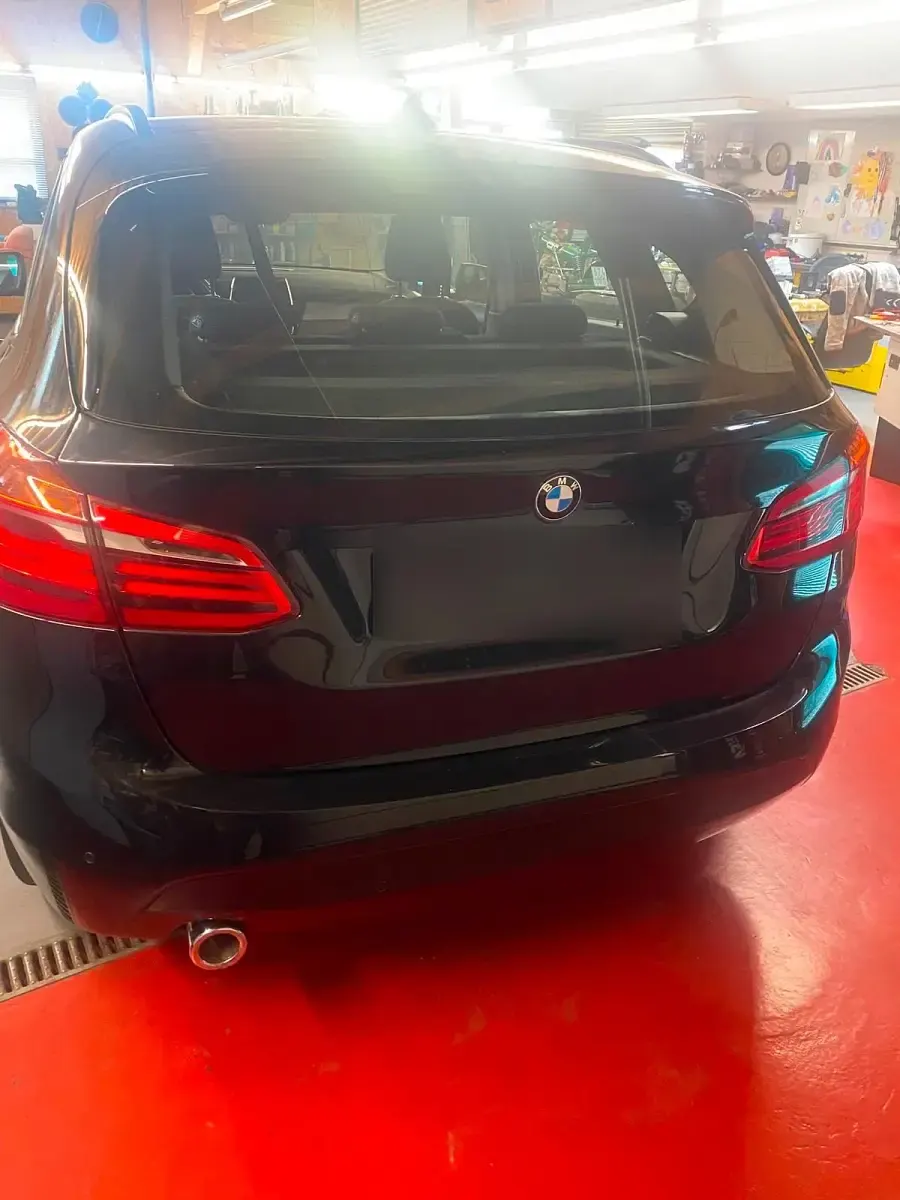 Gebraucht BMW 216 Active Tourer 116 PS (85 kW) 2019 Schwarz Van / Kleinbus