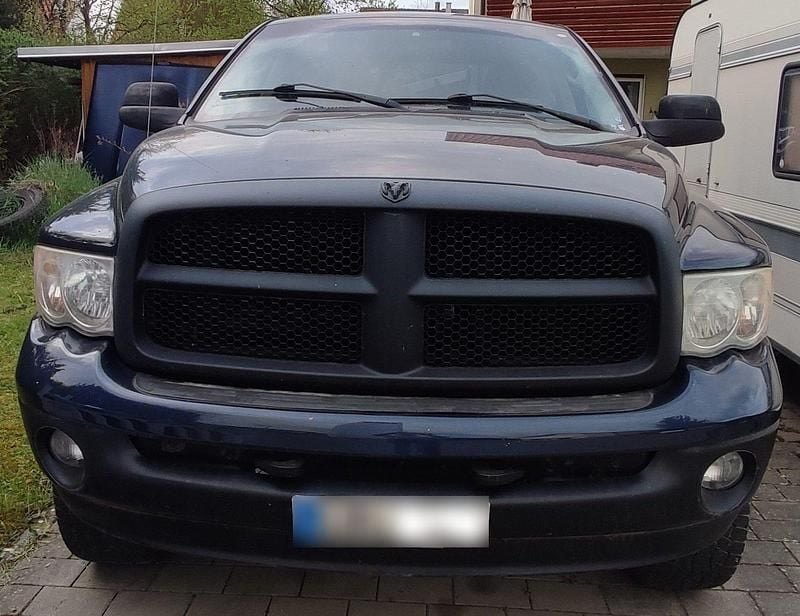 Second-hand Dodge Ram 345 CP (253 kW) 2004 Albastru Pickup