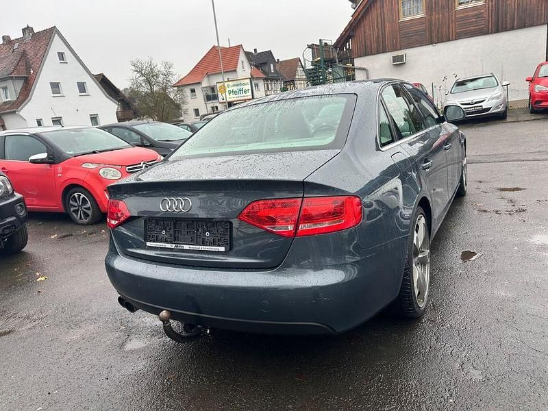 Gebraucht Audi A4 Ambiente 179 PS (131 kW) 2009 Grau Limousine