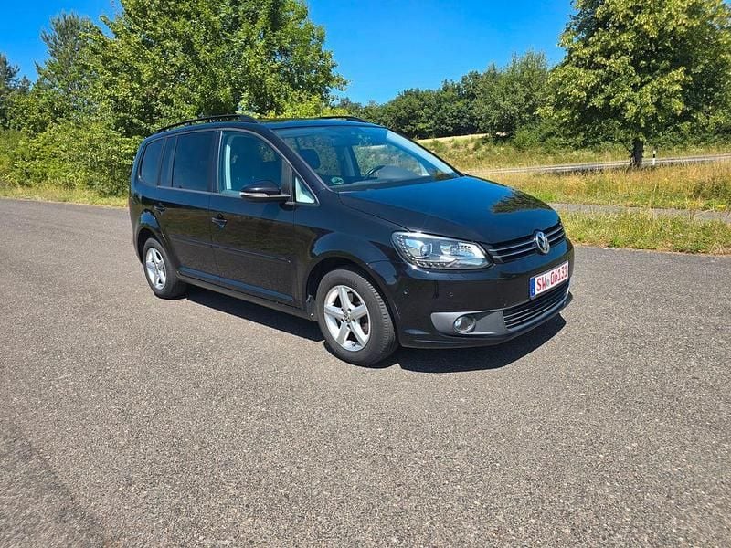 Gebraucht VW Touran Comfortline 105 PS (77 kW) 2011 Schwarz Van / Kleinbus
