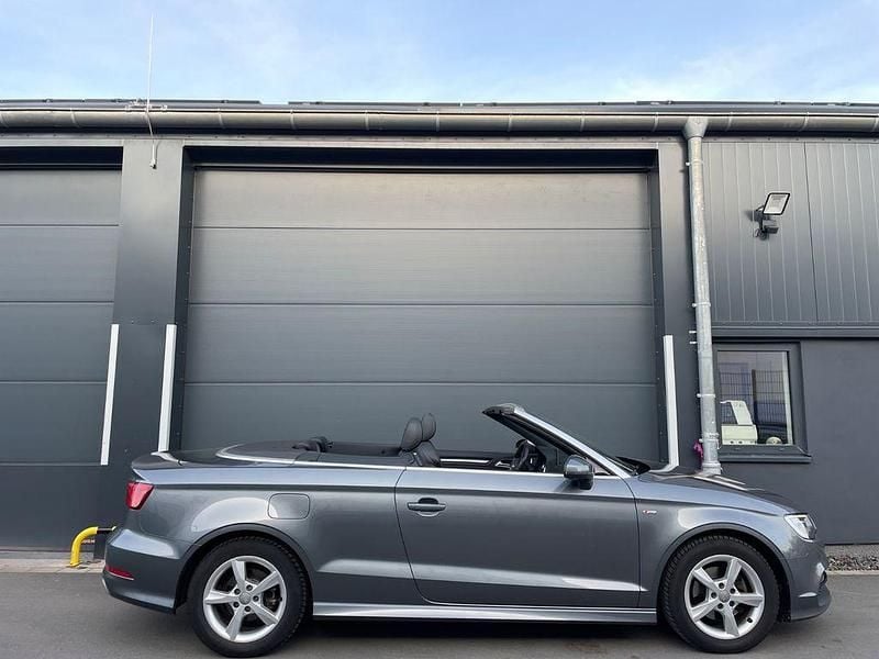 Gebraucht Audi A3 Cabriolet S-Line 150 PS (110 kW) 2015 Grau Cabrio