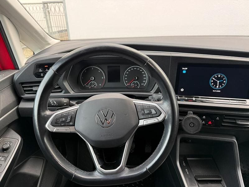 Gebraucht VW Caddy Maxi 122 PS (89 kW) 2021 Rot Van / Kleinbus