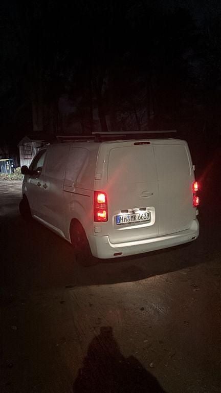 Gebraucht Toyota Proace 120 PS (88 kW) 2018 Weiß Van / Kleinbus