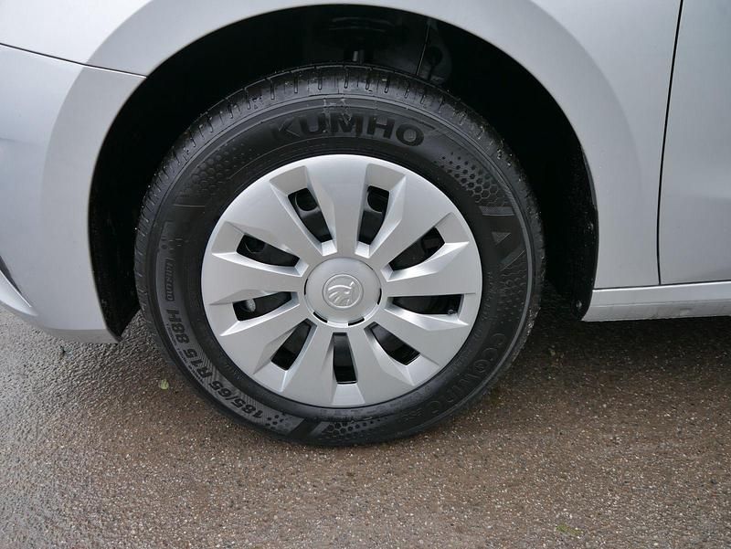 Neu Skoda Fabia Selection 116 PS (85 kW) 2025 Brillantsilber metallic Limousine