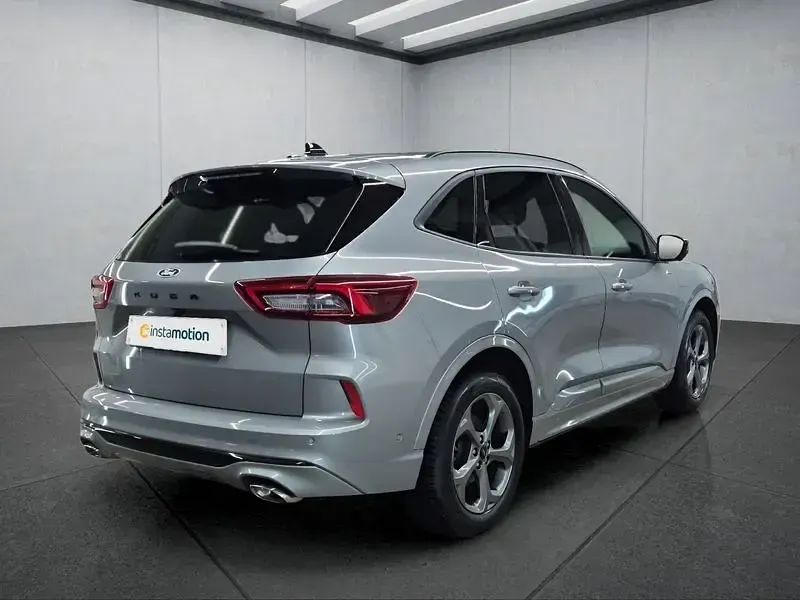 Gebraucht Ford Kuga ST-Line X 186 PS (136 kW) 2024 Silber SUV