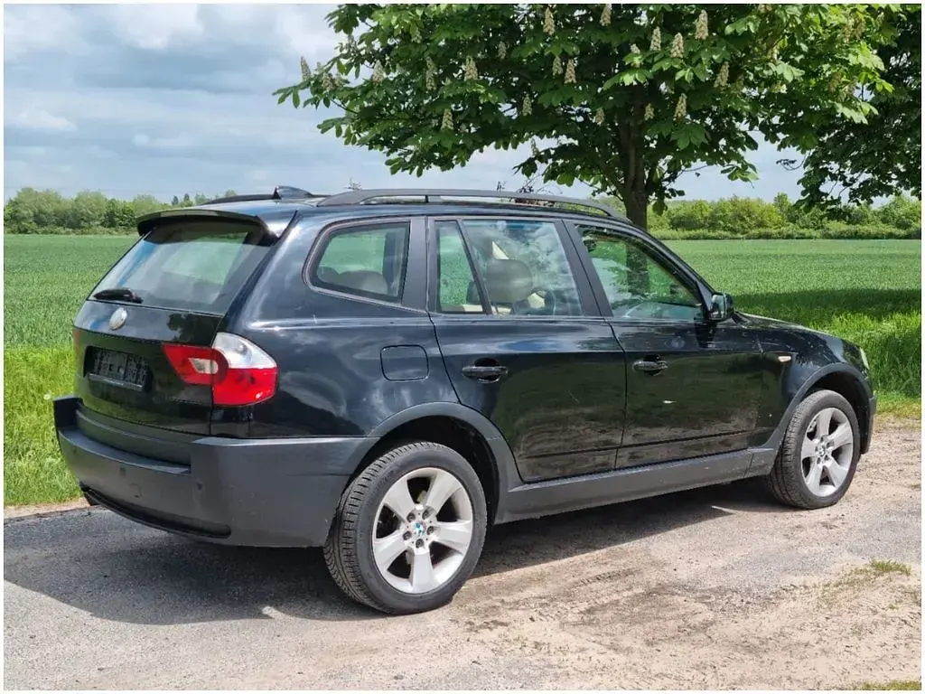 Gebraucht BMW X3 150 PS (110 kW) 2006 Schwarz SUV
