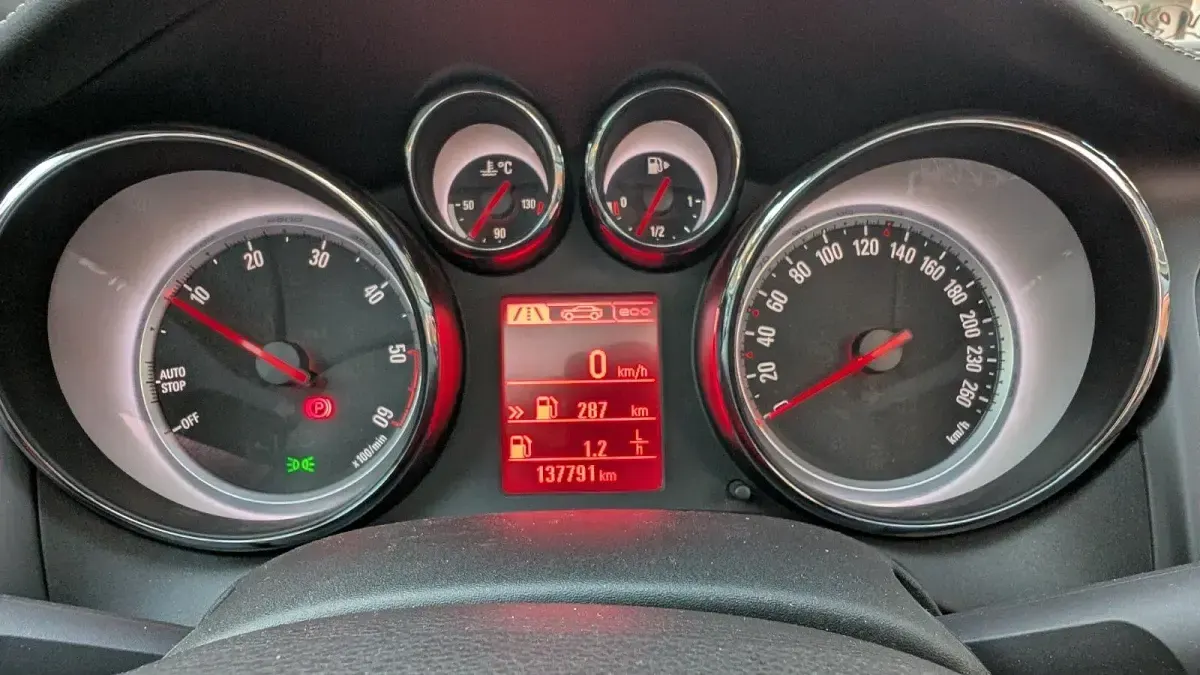 Gebraucht Opel Cascada 165 PS (121 kW) 2013 Schwarz Cabrio