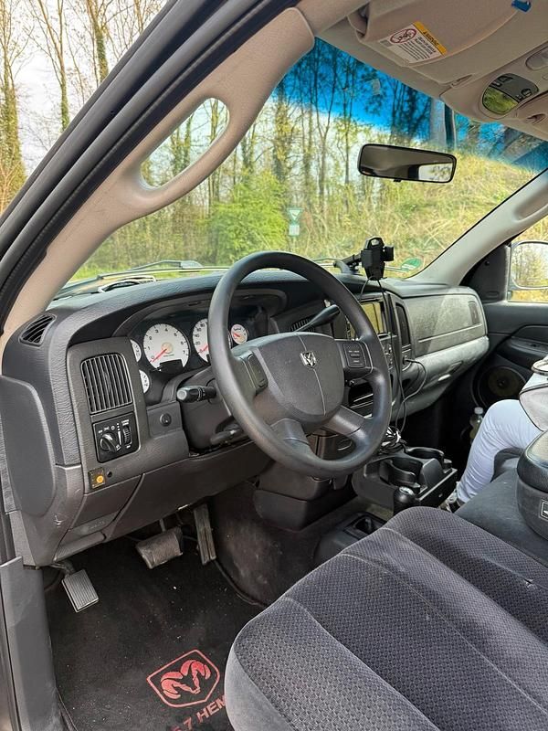 Gebraucht Dodge Ram 349 PS (256 kW) 2004 Schwarz Pickup