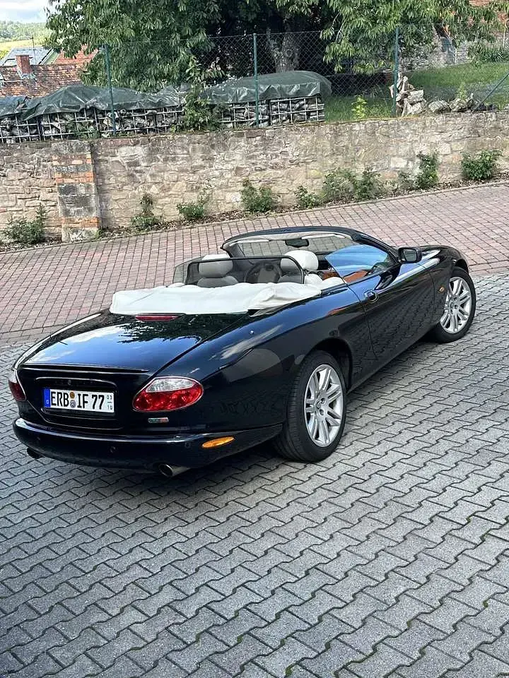 Gebraucht Jaguar XKR 396 PS (291 kW) 2004 Schwarz Cabrio