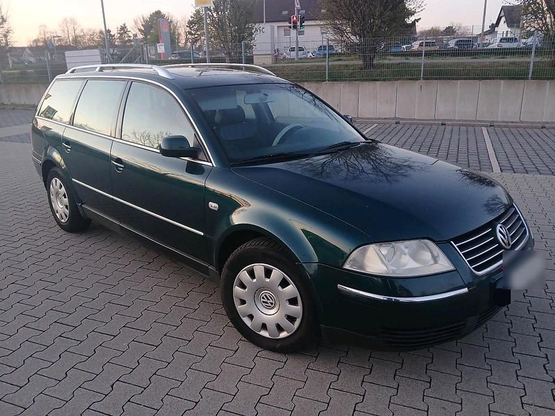 Gebraucht VW Passat 131 PS (96 kW) 2001 Kombi
