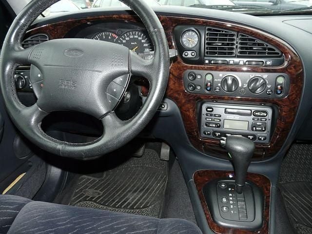Second-hand Ford Scorpio 203 CP (149 kW) 1997 Argintiu Break