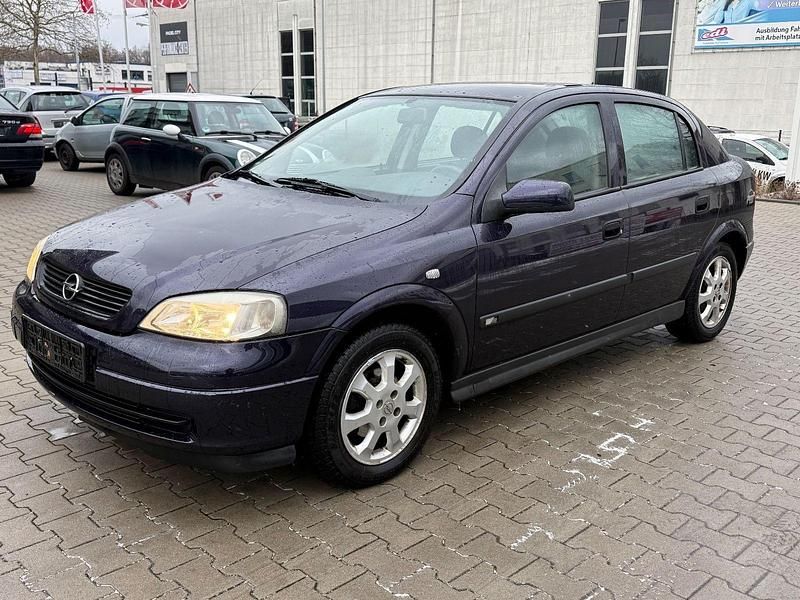 Blau Gebraucht 2002 Opel Astra Limousine | 1.300 € (Guter Preis) - Bild 1/4