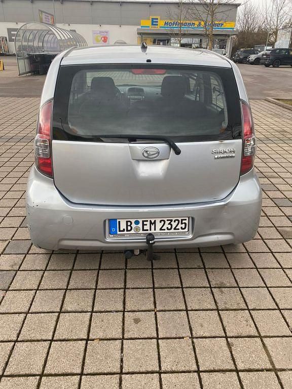 Gebraucht Daihatsu Sirion 69 PS (50 kW) 2007 Grau Kleinwagen