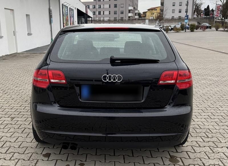 Gebraucht Audi A3 125 PS (91 kW) 2009 Schwarz Kleinwagen