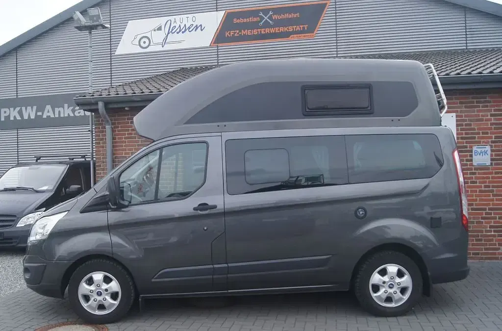 Gebraucht Ford Transit Custom Nugget 155 PS (114 kW) 2016 Magnetic (metallic) Limousine