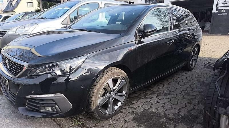 Gebraucht Peugeot 308 Allure GT-Line 131 PS (96 kW) 2019 Schwarz perla nera Kombi