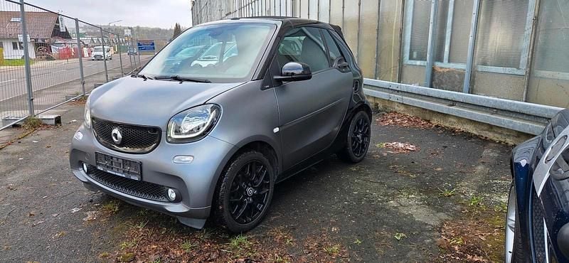 Gebraucht Smart ForTwo Cabrio 90 PS (66 kW) 2019 Grau Cabrio