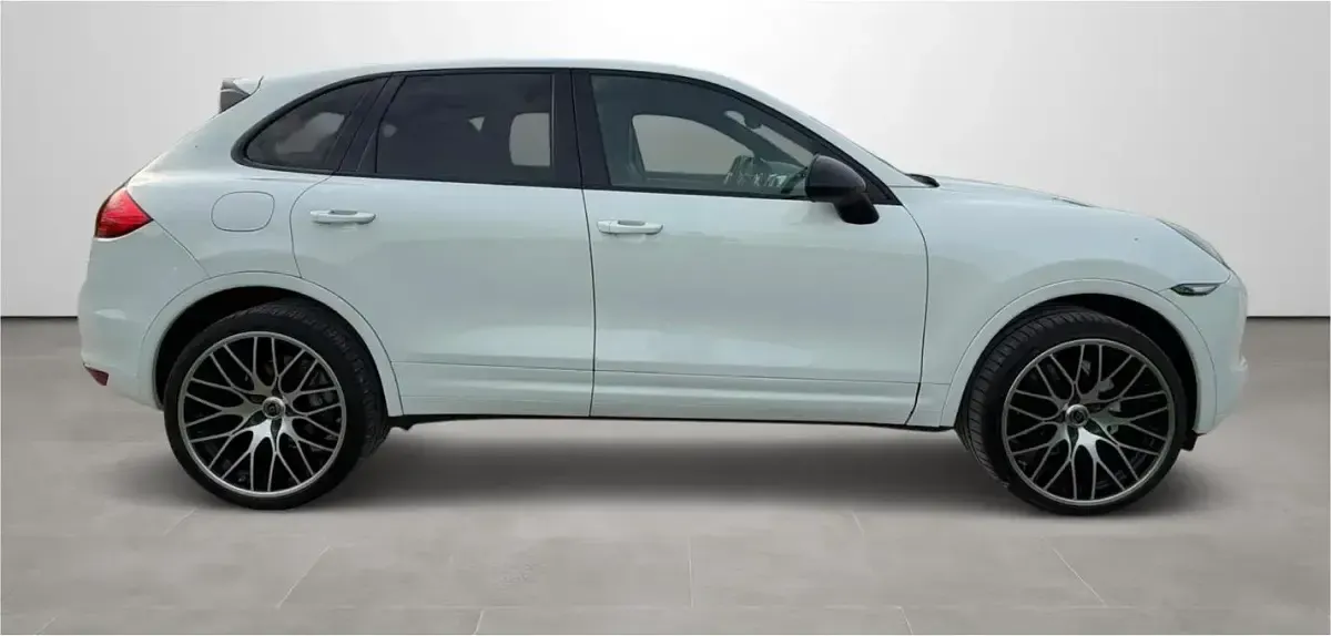 Gebraucht Porsche Cayenne Platinum Edition 245 PS (180 kW) 2014 Weiß SUV