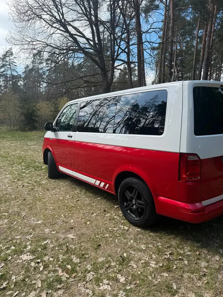 Gebraucht VW Multivan 170 PS (125 kW) 2016 Weiß Van / Kleinbus