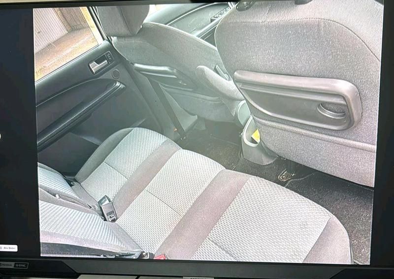 Gebraucht Ford C-MAX 125 PS (91 kW) 2006 Blau Van / Kleinbus