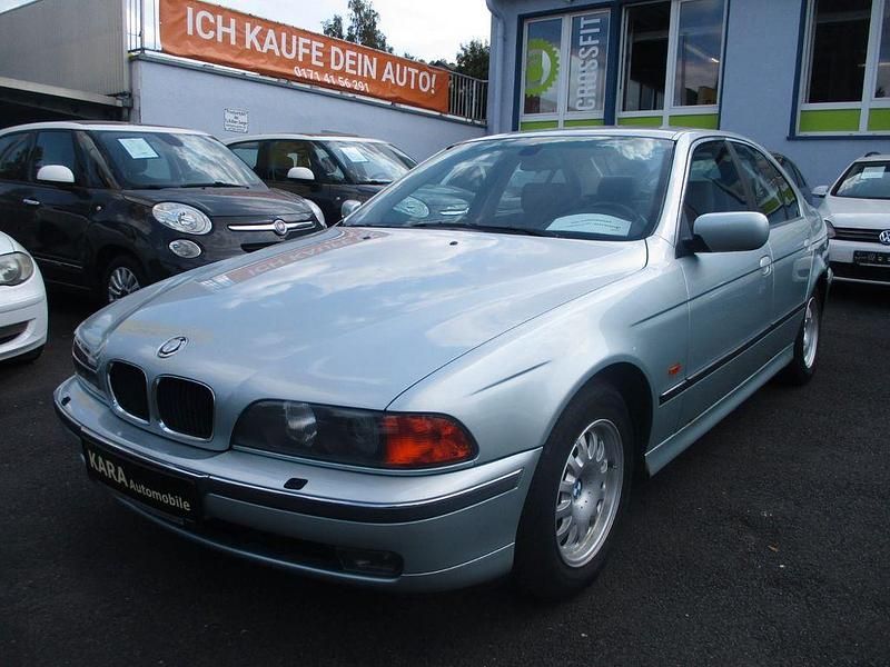 Gebraucht BMW 523 170 PS (125 kW) 2000 Limousine